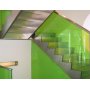 garde-corps d'escalier verre feuilleté vert Vanceva Color